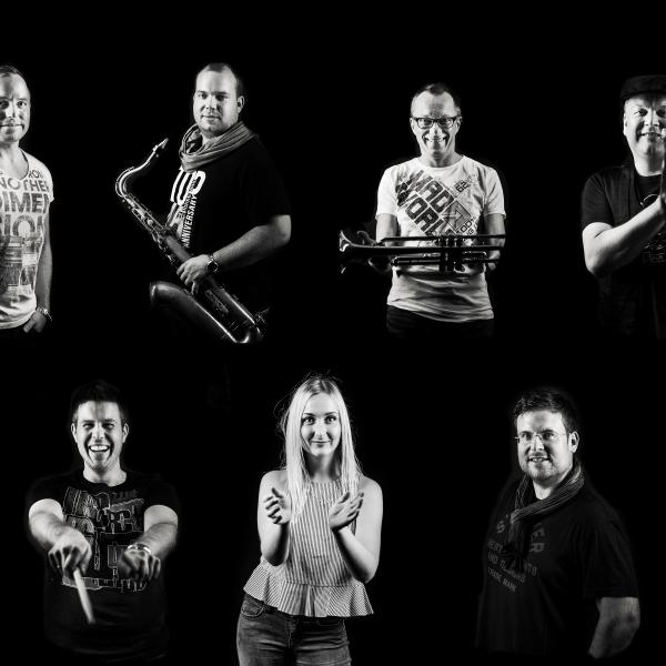 SOUNDAHOLICS -  Tanz- & Partyband